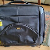Geanta laptop 17 inch Samsonite cu lacat Yale cu cifru